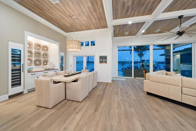 540 20TH AVENUE, Indian Rocks Beach, FL 33785