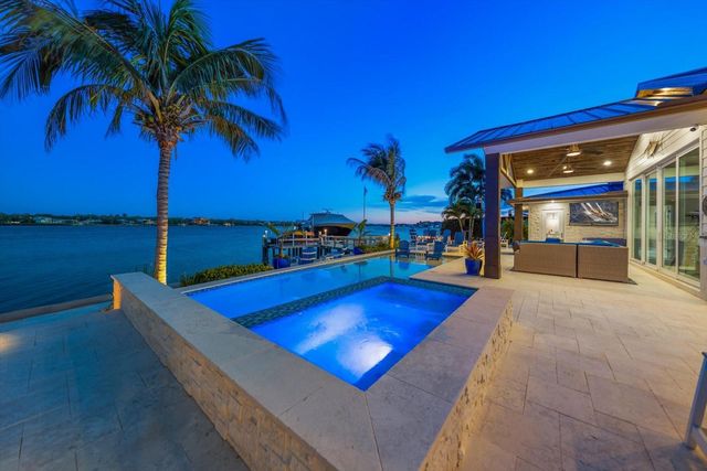 540 20TH AVENUE, Indian Rocks Beach, FL 33785