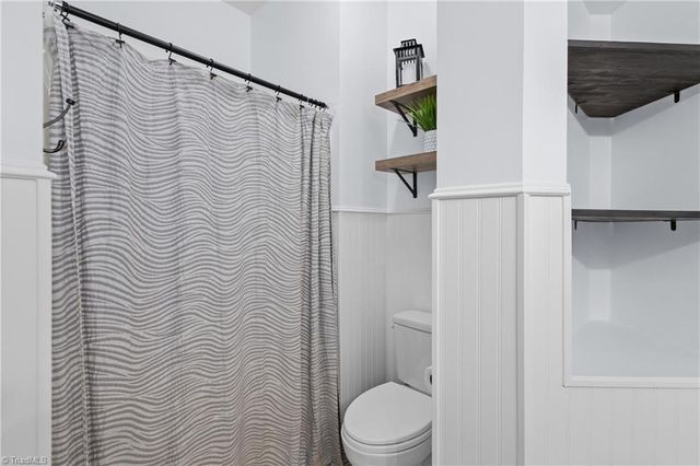 3912 Wesseck Road, High Point, NC 27265