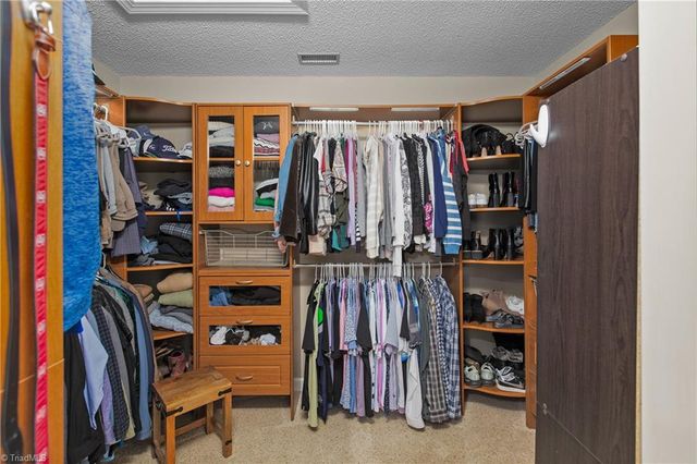 3912 Wesseck Road, High Point, NC 27265