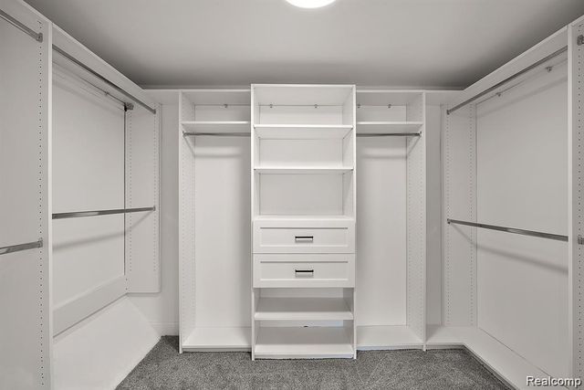 6736 Timber Ridge Drive, Bloomfield Hills, MI 48301