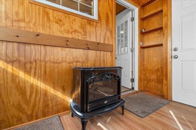 6 Adelle Circuit, Worcester, MA 01607
