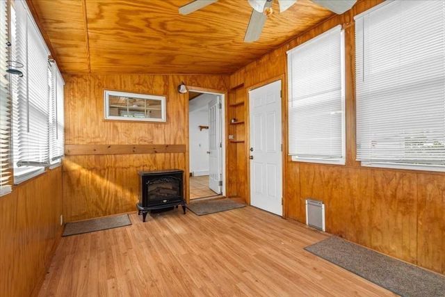 6 Adelle Circuit, Worcester, MA 01607