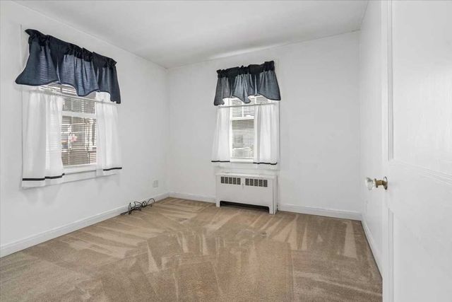 6 Adelle Circuit, Worcester, MA 01607