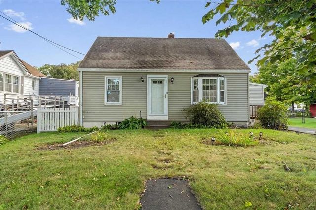 6 Adelle Circuit, Worcester, MA 01607