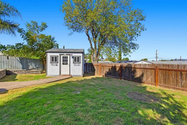 1178 Eucalyptus Dr, El Cajon, CA 92020