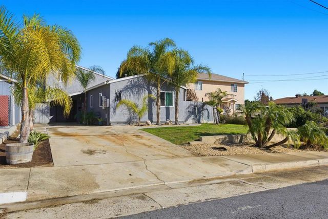 1178 Eucalyptus Dr, El Cajon, CA 92020