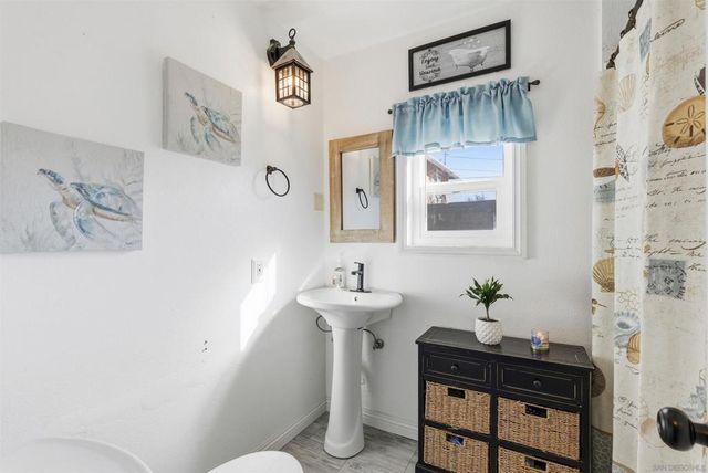 1178 Eucalyptus Dr, El Cajon, CA 92020