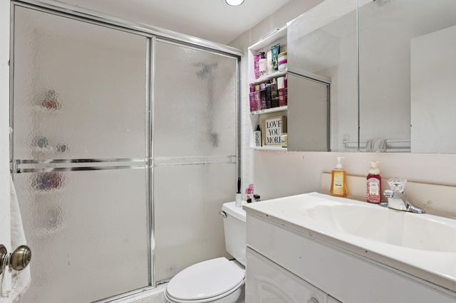 21547 Altamira Avenue, Boca Raton, FL 33433