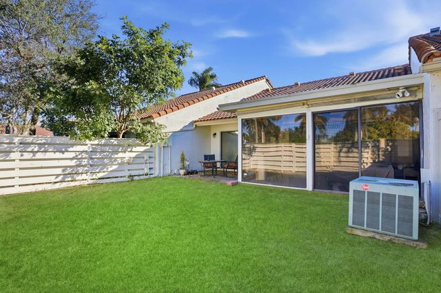 21547 Altamira Avenue, Boca Raton, FL 33433