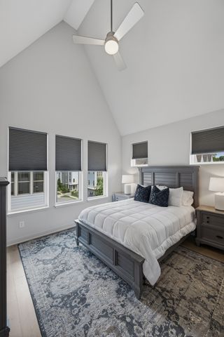 356 E Village Ln, Nashville, TN 37216