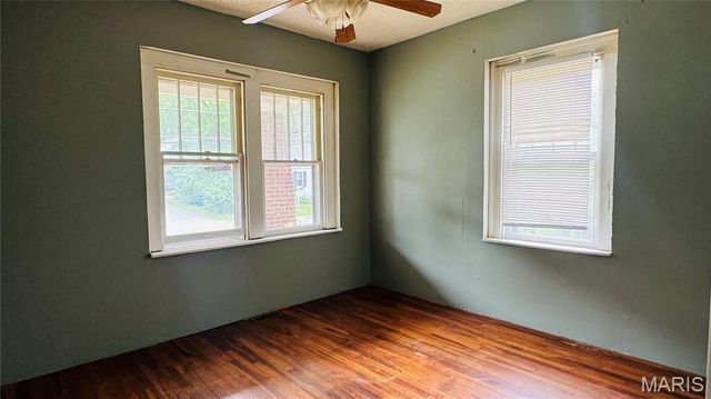 1625 Gallaher Avenue, St Charles, MO 63301