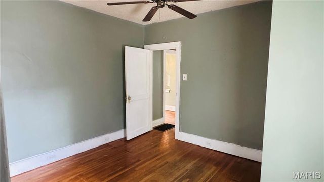 1625 Gallaher Avenue, St Charles, MO 63301