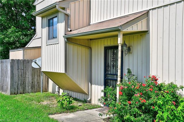1315 Sierra DR, Virginia Beach, VA 23453