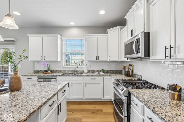 14602 Foggy Glen Way, Fishers, IN 46037