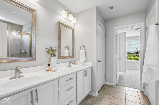 14602 Foggy Glen Way, Fishers, IN 46037