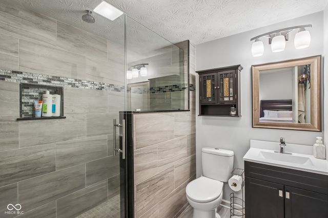 14602 Foggy Glen Way, Fishers, IN 46037