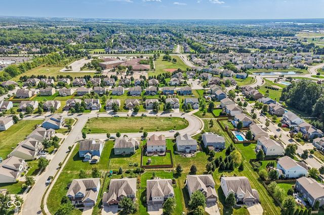14602 Foggy Glen Way, Fishers, IN 46037