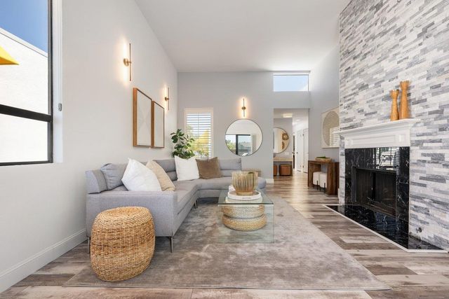 702 Portofino Lane, Foster City, CA 94404