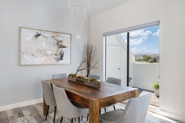 702 Portofino Lane, Foster City, CA 94404