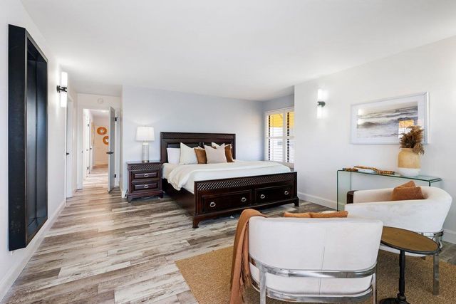702 Portofino Lane, Foster City, CA 94404