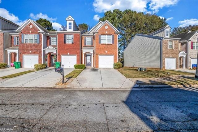 1246 Adcox Square, Stone Mountain, GA 30088