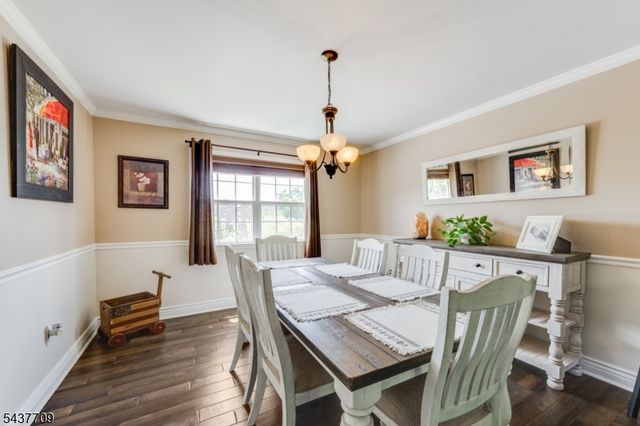 6 Snead Ct, Mount Olive Twp., NJ 07836