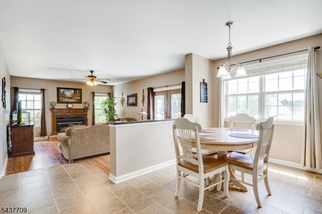 6 Snead Ct, Mount Olive Twp., NJ 07836