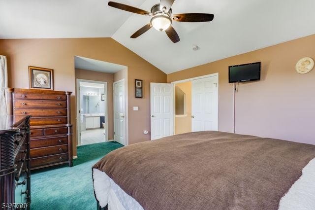 6 Snead Ct, Mount Olive Twp., NJ 07836
