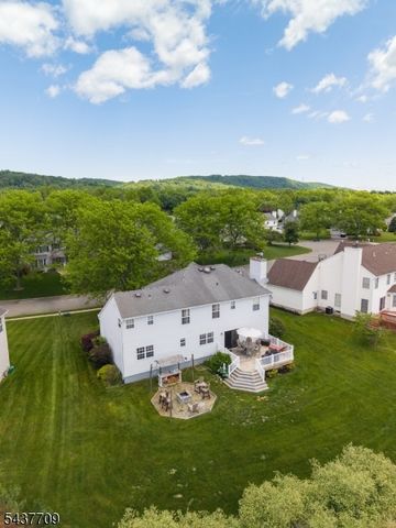 6 Snead Ct, Mount Olive Twp., NJ 07836