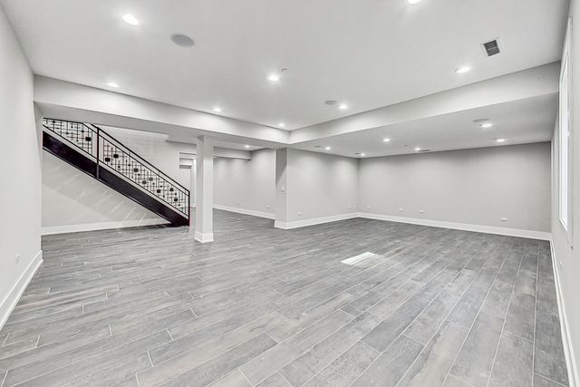 1331 Pfingsten Road, Northbrook, IL 60062
