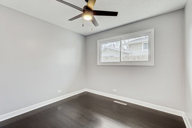 14739 Park Avenue, Oak Forest, IL 60452