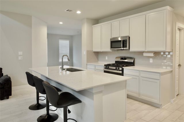 3207 Tilley Drive, Rosenberg, TX 77471