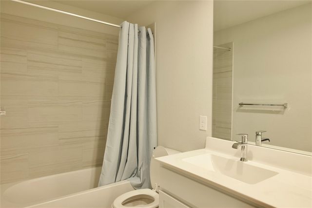 3207 Tilley Drive, Rosenberg, TX 77471