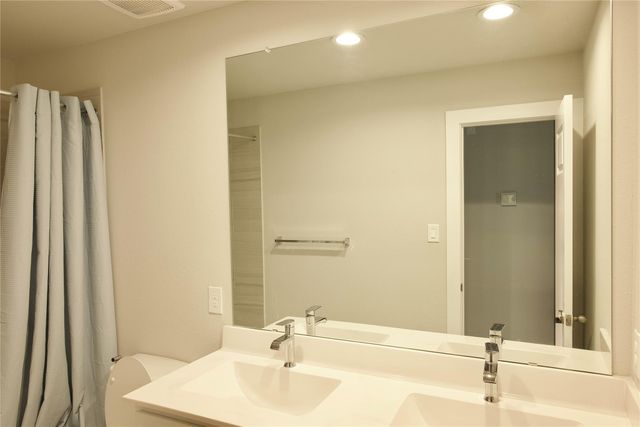 3207 Tilley Drive, Rosenberg, TX 77471