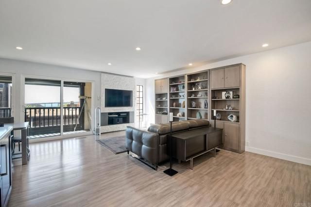 2144 Caminito del Barco, Del Mar, CA 92014