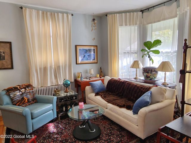 38 N Allen Street, Albany, NY 12203