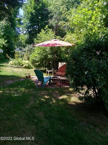 38 N Allen Street, Albany, NY 12203