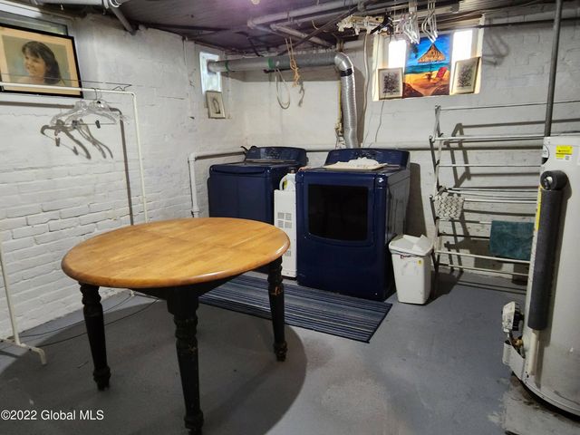 38 N Allen Street, Albany, NY 12203