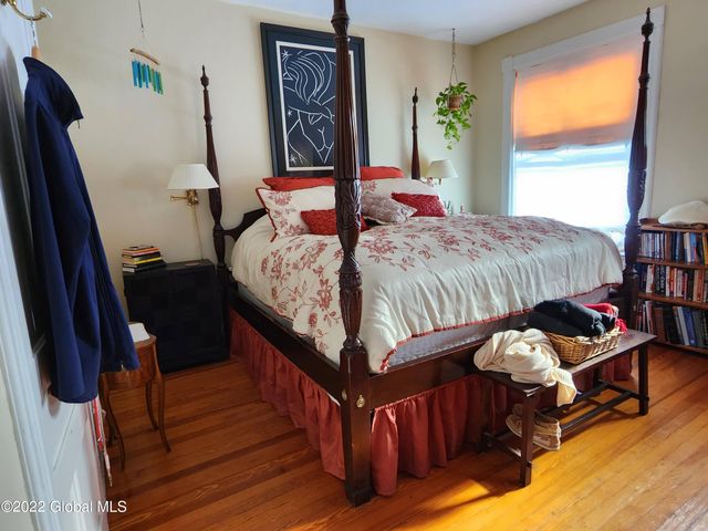 38 N Allen Street, Albany, NY 12203