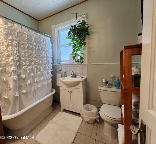 38 N Allen Street, Albany, NY 12203