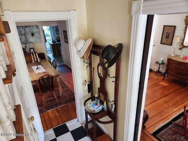 38 N Allen Street, Albany, NY 12203