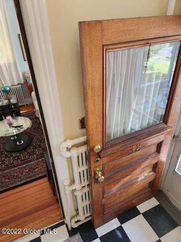 38 N Allen Street, Albany, NY 12203
