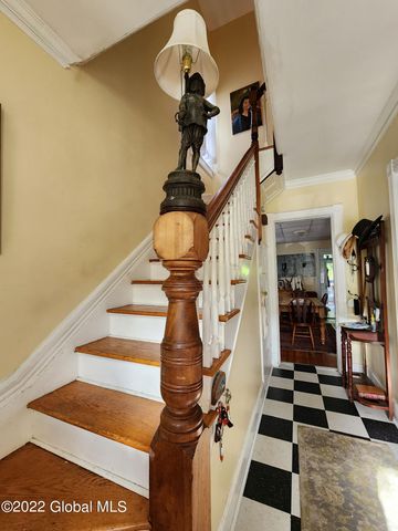 38 N Allen Street, Albany, NY 12203