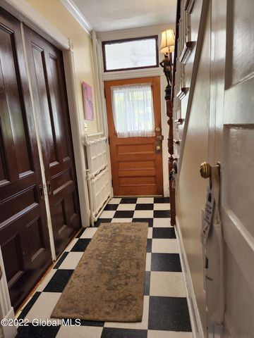 38 N Allen Street, Albany, NY 12203