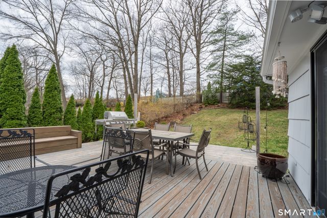 9 Cobblers Lane, Norwalk, CT 06851