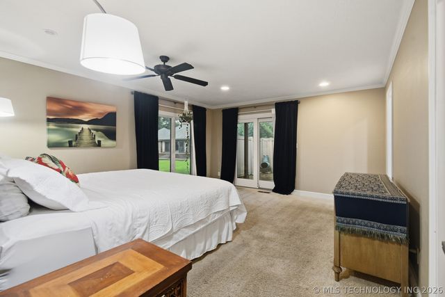 209 Walnut Circle, Grove, OK 74344