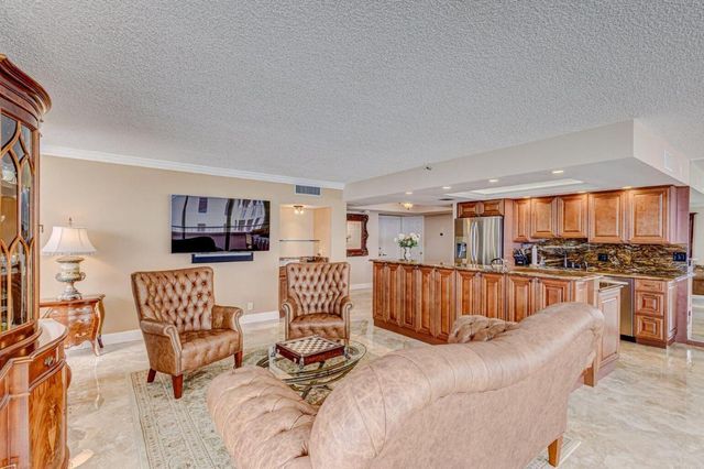 5280 N Ocean Drive 12- B, Singer Island, FL 33404