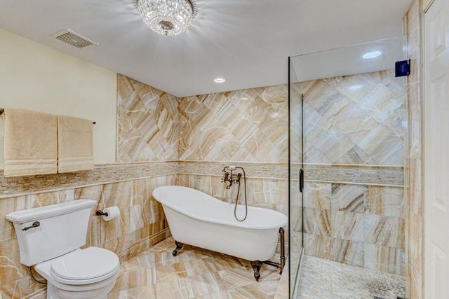 5280 N Ocean Drive 12- B, Singer Island, FL 33404