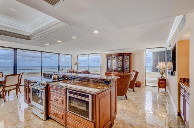 5280 N Ocean Drive 12- B, Singer Island, FL 33404